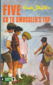 englisches Buchcover: "Five go to Smuggler´s top"