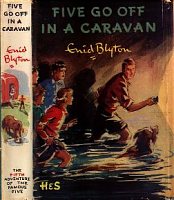 englisches Buchcover: "Five go off in a caravan"