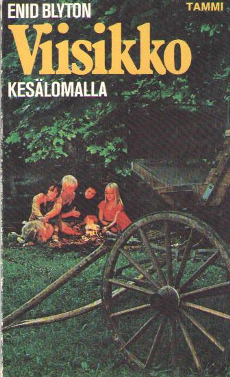 finnisches Buchcover: "Viisikko kesälomalla"