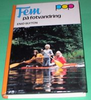 Swedish bookcover: "Fem på fotvandring"