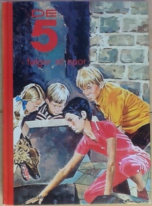 Danish bookcover: "De fem følger et spor / De 5 på sporet"