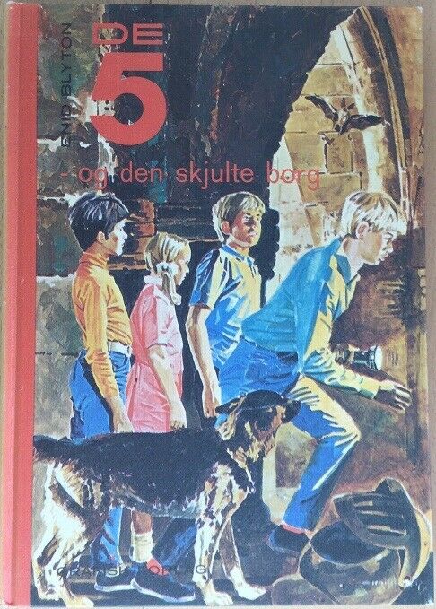 Danish bookcover: "De fem og den skjulte borg / De 5 på gården"