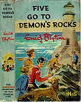 English bookcover: "Five go to Demon´s Rocks"