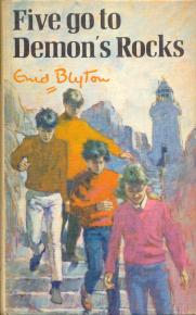 English bookcover: "Five go to Demon´s Rocks"