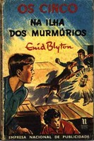 Portuguese bookcover: "Os Cinco na Ilha dos Murmúrios"