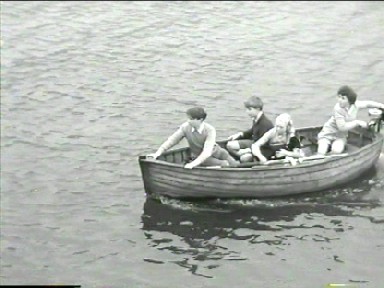 Film-Bildschirmfoto: Die F�nf Freunde fahren zur Felseninsel
