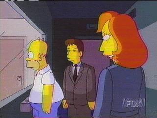 Homer con Mulder e Scully di "X-Files"