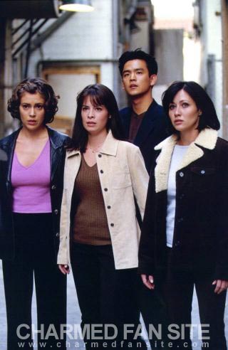 Le tre protagoniste (episodio "Un amore ultraterreno")